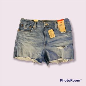 Levi’s High -Rise Jean Shorts size 14/W32